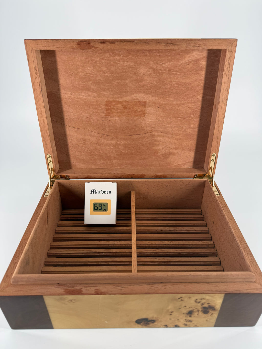 High-Gloss Wood Desktop Cigar Humidor – 11.5" – Distinctive Figured Finish
