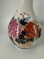 Chinese Porcelain Vase & Bowl Set – Gilt Peony Décor