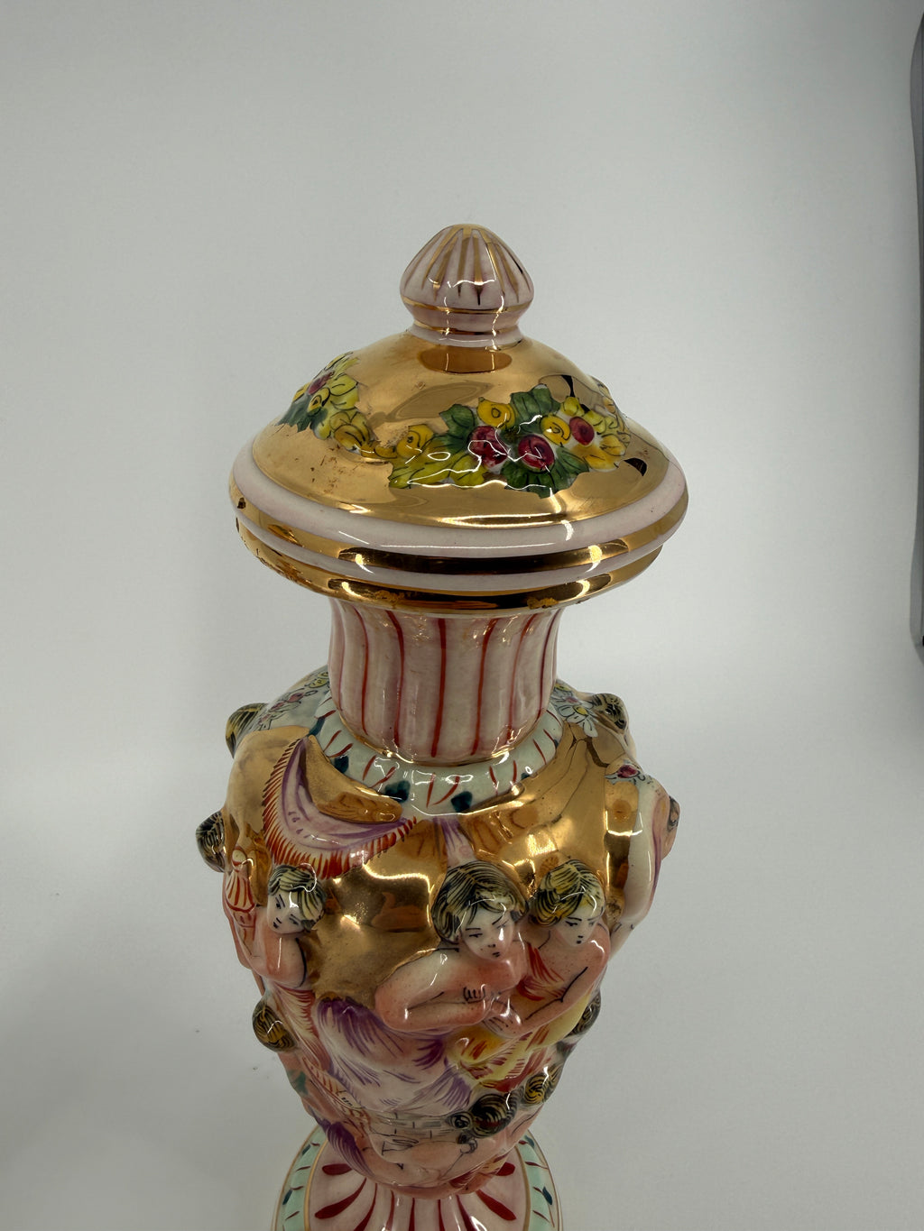 Vintage Italian Capodimonte-Style Figural Urns – Pair