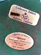 Underside plaques: Collectors Edition and History of Santa II Babouska, 06390 of 10,000 Ltd. Ed., copyright 1985 P. Apsit / M. E. Duncan, Made in Taiwan R.O.C. (enhanced)