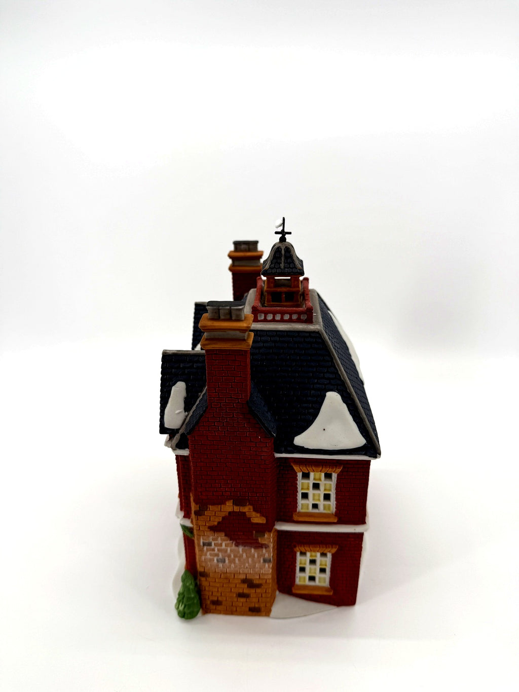 Department 56 Dickens' Village Boarding & Lodging School 1993 #5809-2 – 150th Anniversary of A Christmas Carol Commemorative Edition, No. 18 – side view with chimney