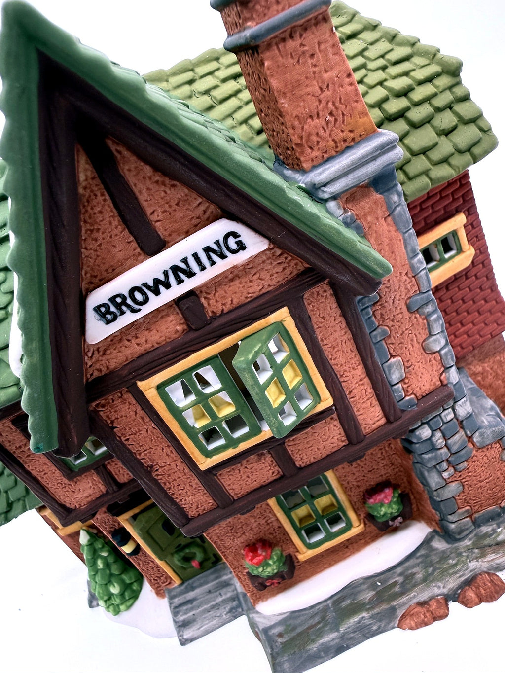 Department 56 Browning Cottage, Dickens' Village, 1994 – close-up detail: BROWNING sign, casement window, flower boxes and door with wreath