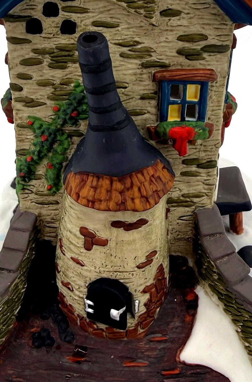 Detail of the bottle kiln and chimney at the back of The Maltings
