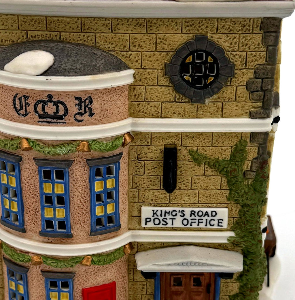 Detail - crown and ER cipher band, bay windows and round window