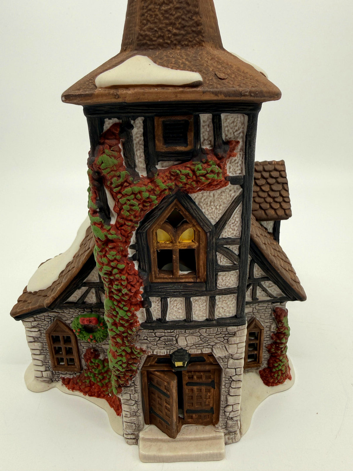 Department 56 Dickens' Village Old Michaelchurch 1992 lighted porcelain church — front close view