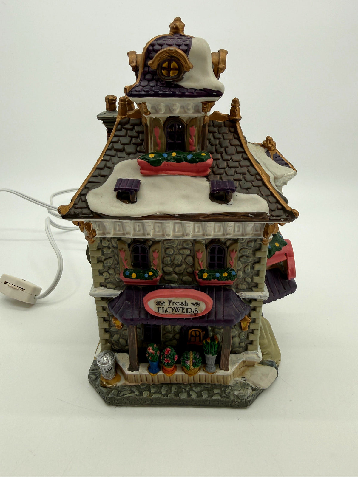 Lemax Williamson's Garden Shoppe #45014 lighted Christmas village building, stone front with Fresh Flowers sign (enhanced photo)