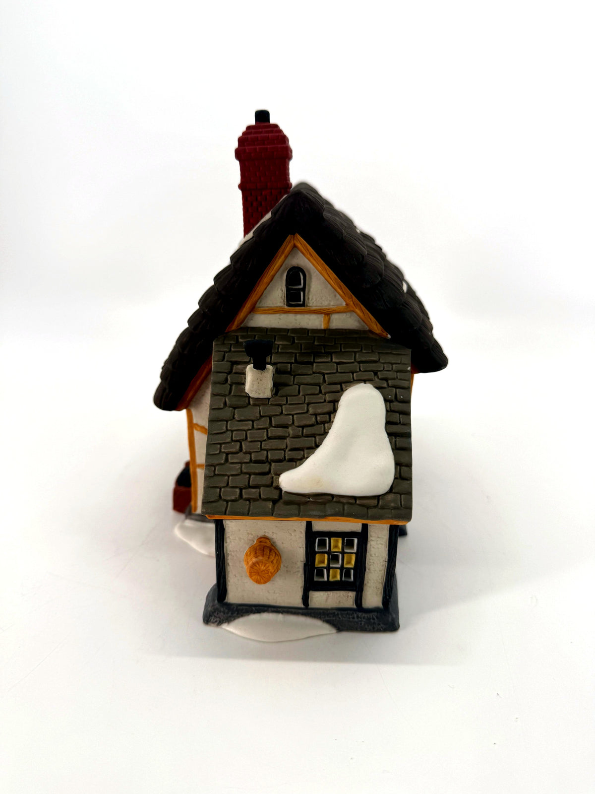 Mr. & Mrs. Pickle Cottage - left side view
