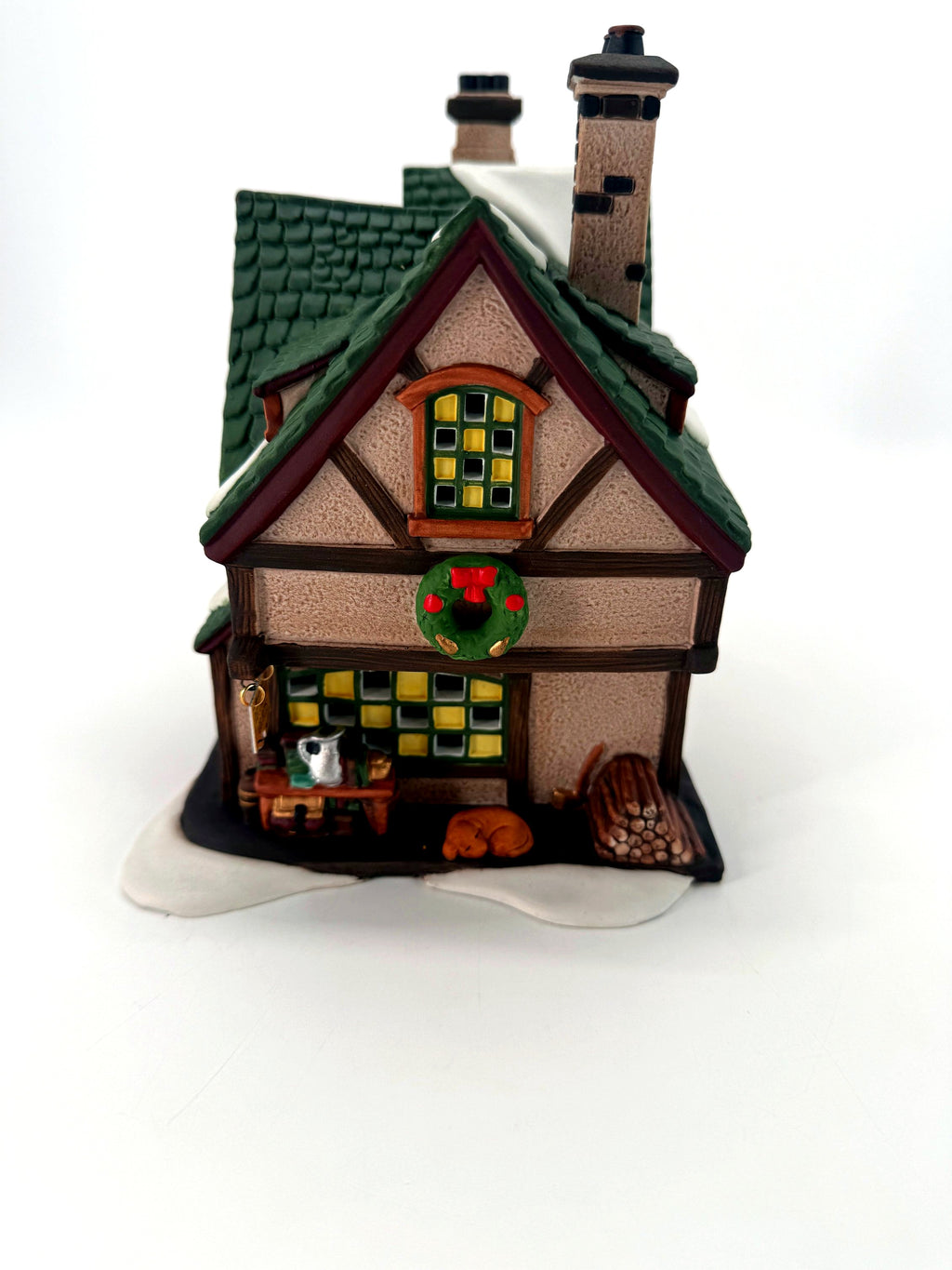 Quilly's Antiques - right side view