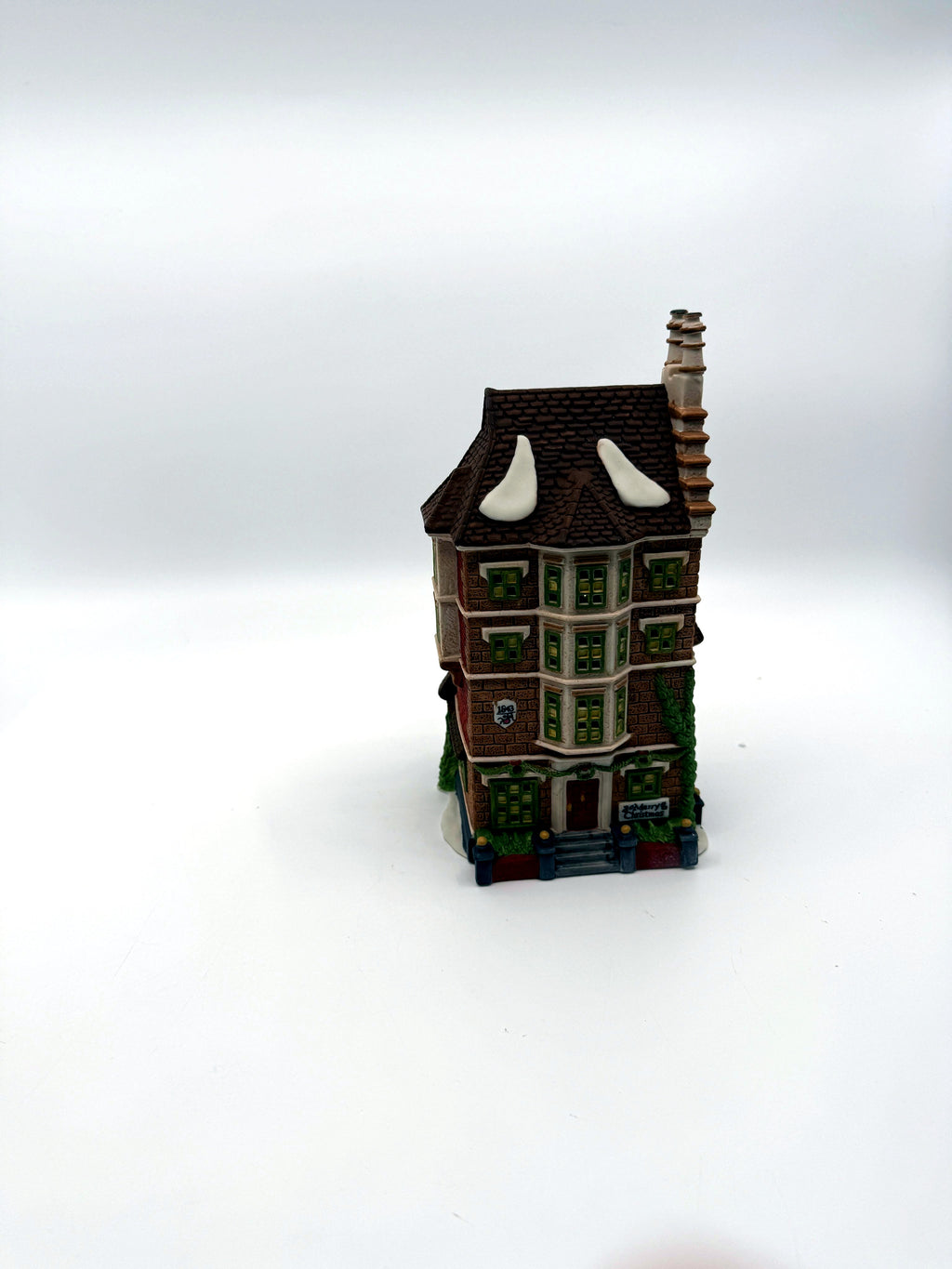 Department 56 Nephew Fred's Flat, Dickens' Village, 1991 – full front view