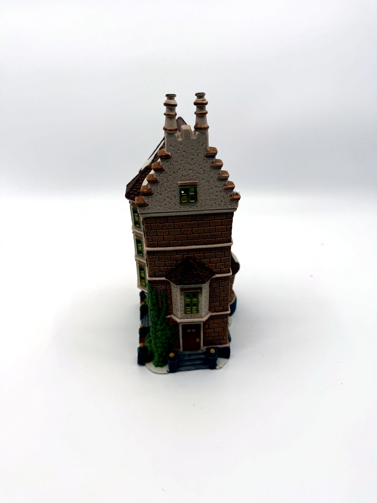 Department 56 Nephew Fred's Flat, Dickens' Village, 1991 – right side with tall stepped chimney