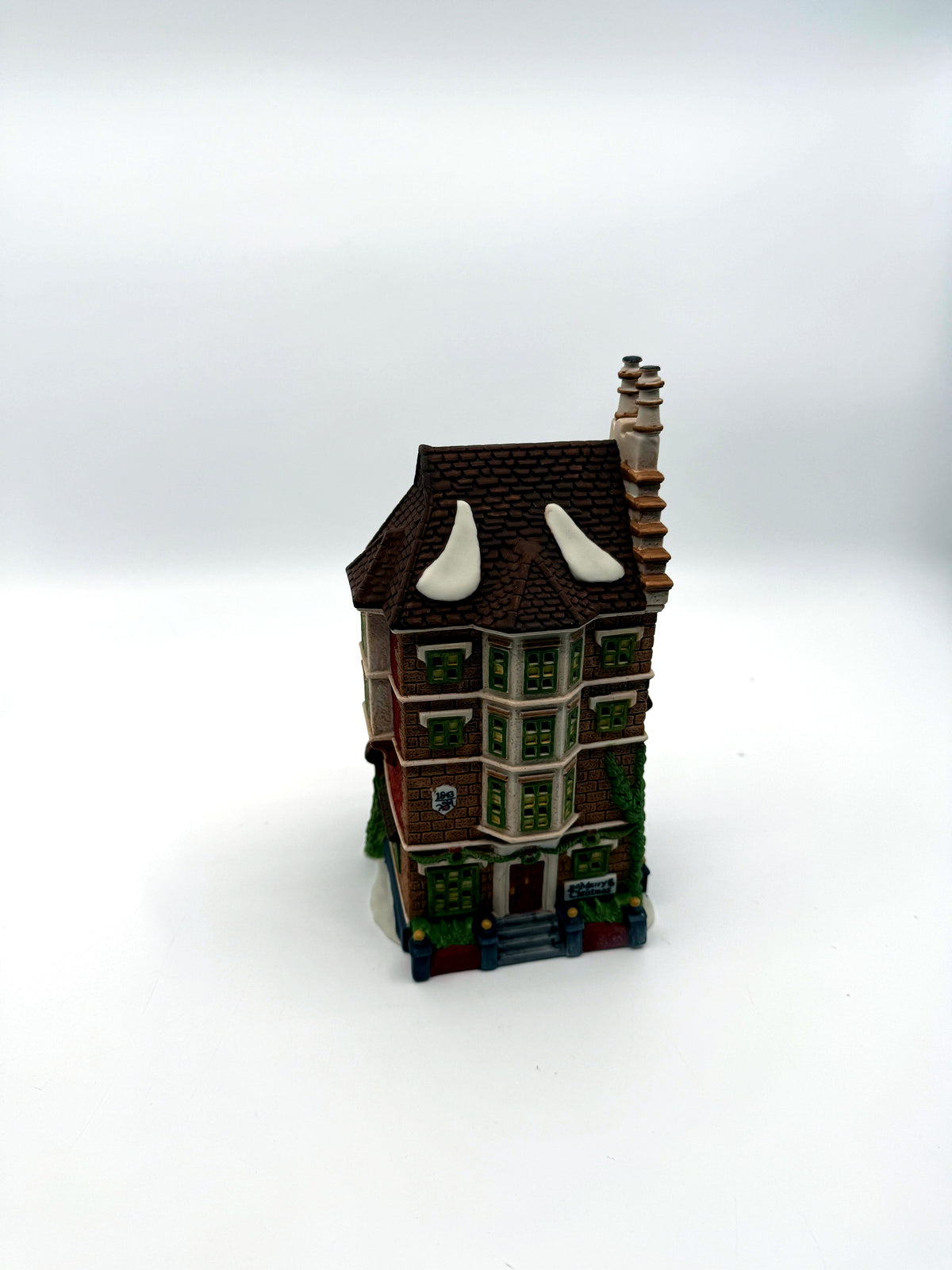 Department 56 Nephew Fred's Flat, Dickens' Village, 1991 – front three-quarter view