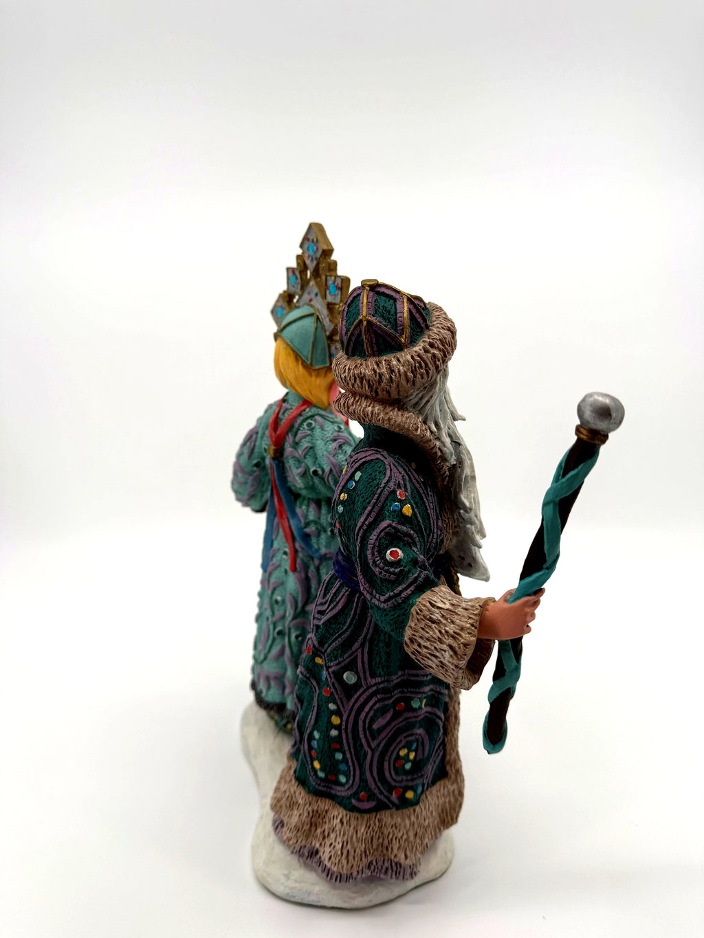 Side view, Grandfather Frost profile with staff (enhanced)