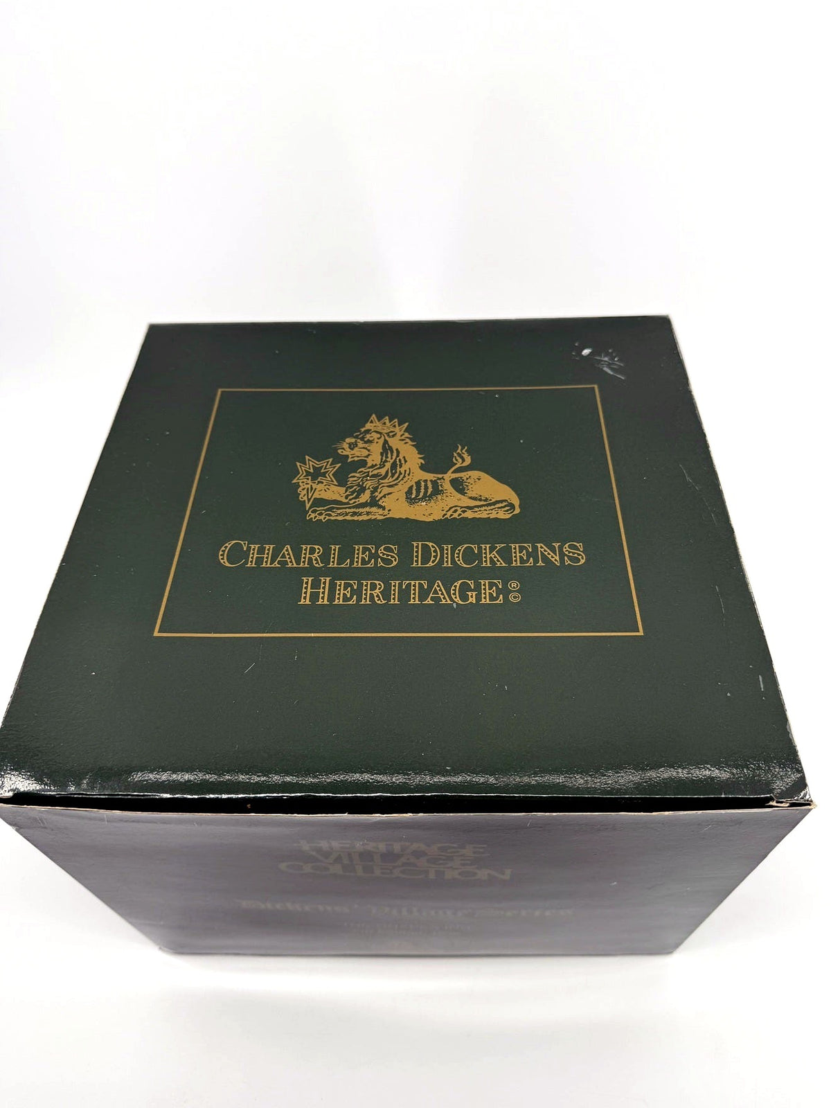 Department 56 Dickens' Village "The Grapes Inn" – original box top: Charles Dickens Heritage, Heritage Village Collection