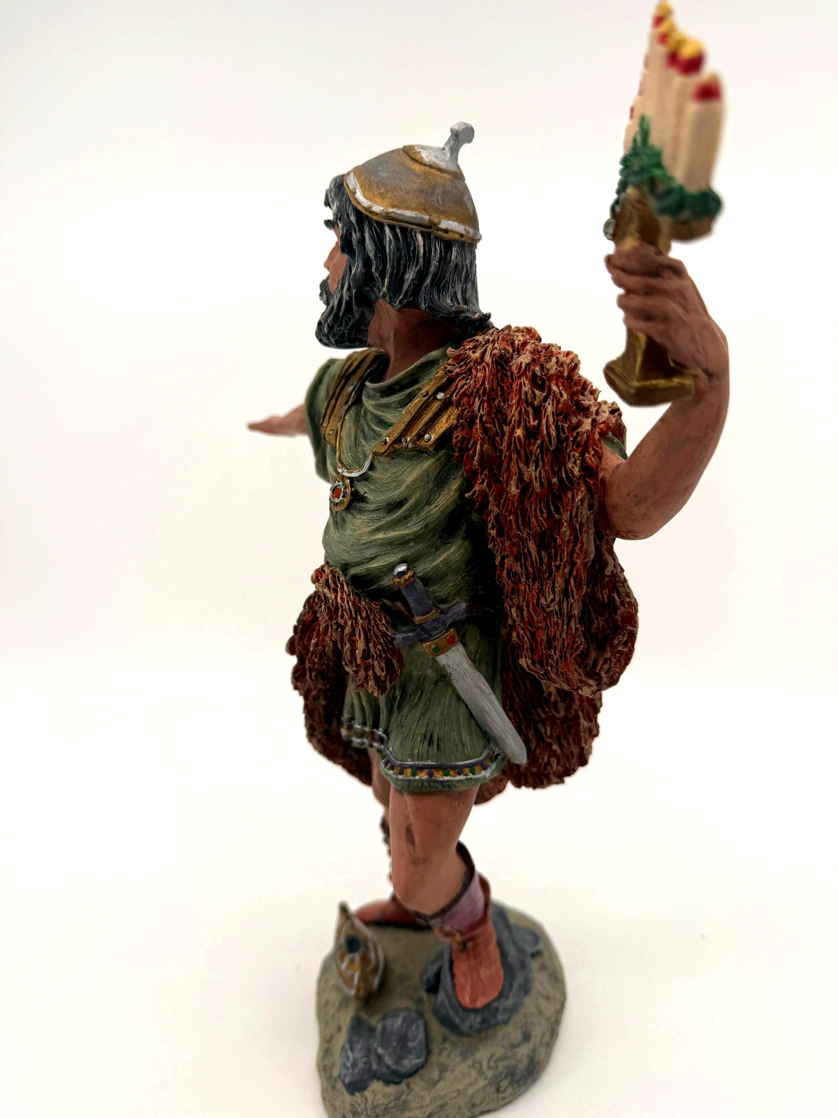 Judah Maccabee side profile view, sword at hip (enhanced)