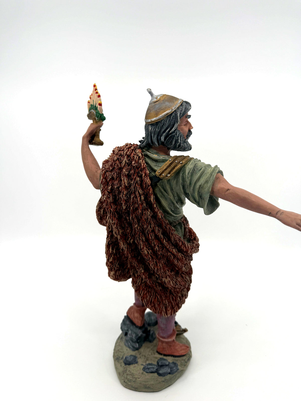 Judah Maccabee side and back three-quarter view, fur cloak (enhanced)