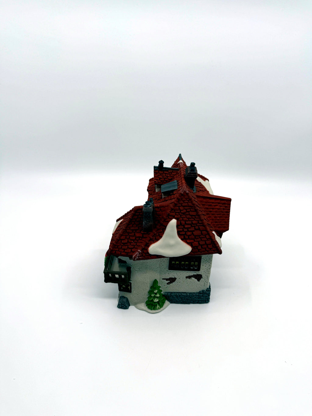 Department 56 Mr. Wickfield Solicitor, Dickens' Village, David Copperfield, 1989 – side view